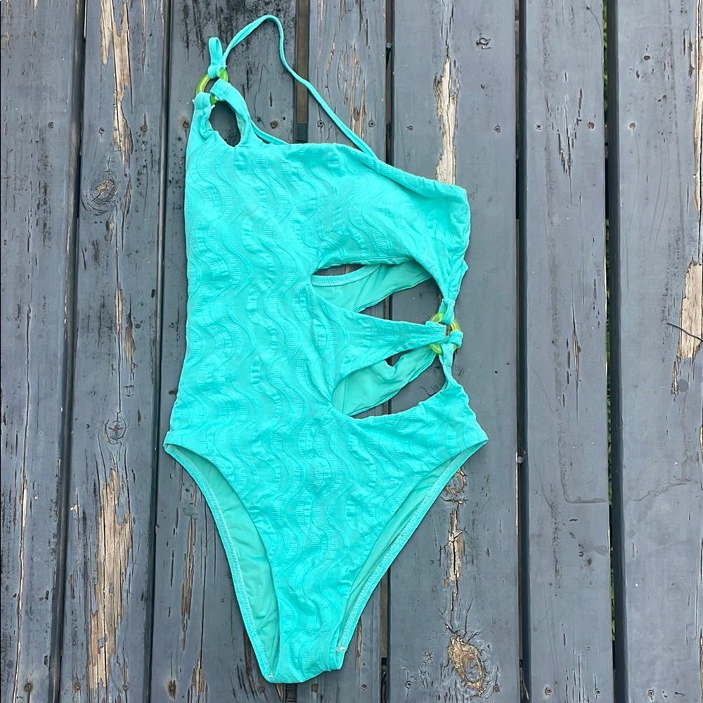 Trina Turk women’s M turquoise aqua beach one piece cut out swimsuit